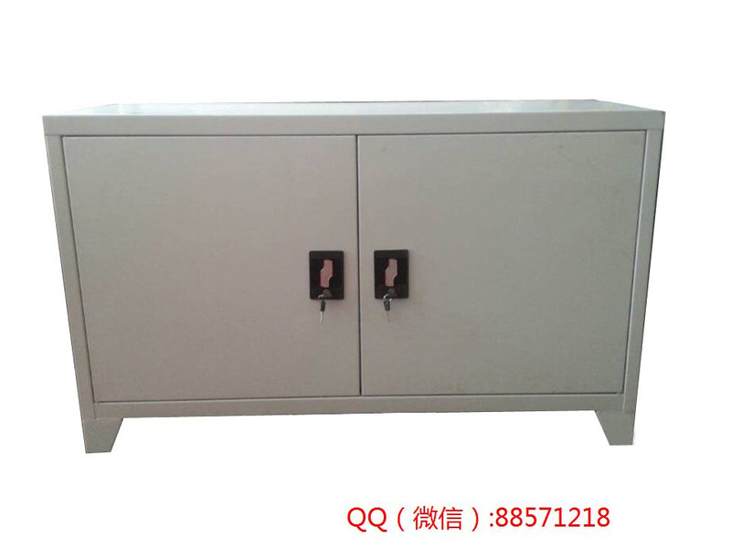 喀什地區(qū)雙門(mén)雙鎖雙人工具柜